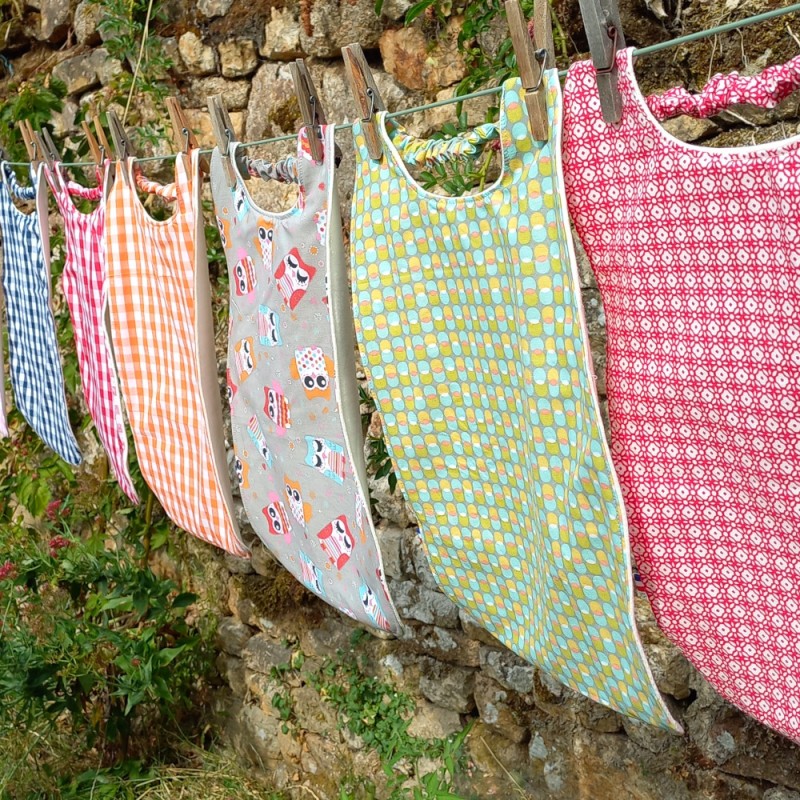 Serviette de cantine élastiquée